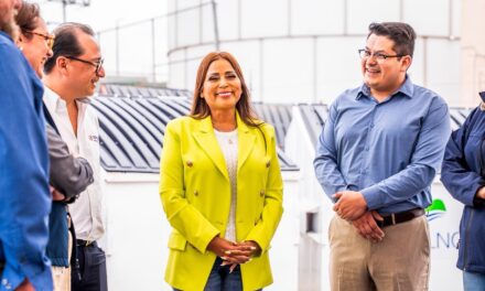 RECIBE GOBIERNO DE ENSENADA DONATIVO POR 2.9 MDP DE ENERGÍA COSTA AZUL