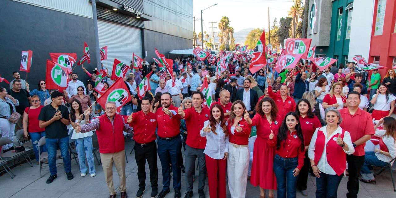 MÁS DE 500 PRIISTAS RESPALDAN A LA NUEVA DIRIGENCIA EN ENSENADA