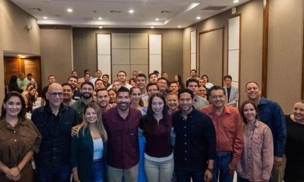 Julieta Ramírez y Armando Ayala refrendan compromiso por la unidad