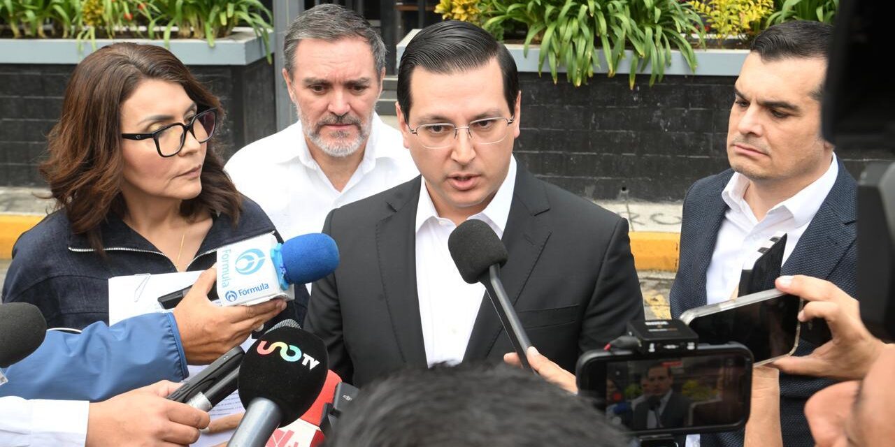 DENUNCIA EL DIPUTADO FEDERAL CÉSAR DAMIÁN RETES A LA GOBERNADORA MARINA DEL PILAR ANTE LA FGR