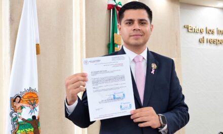 PIDEN APLICAR EN BC LAS RESTRICCIONES AL USO DE CELULARES EN EDUCACIÓN BÁSICA